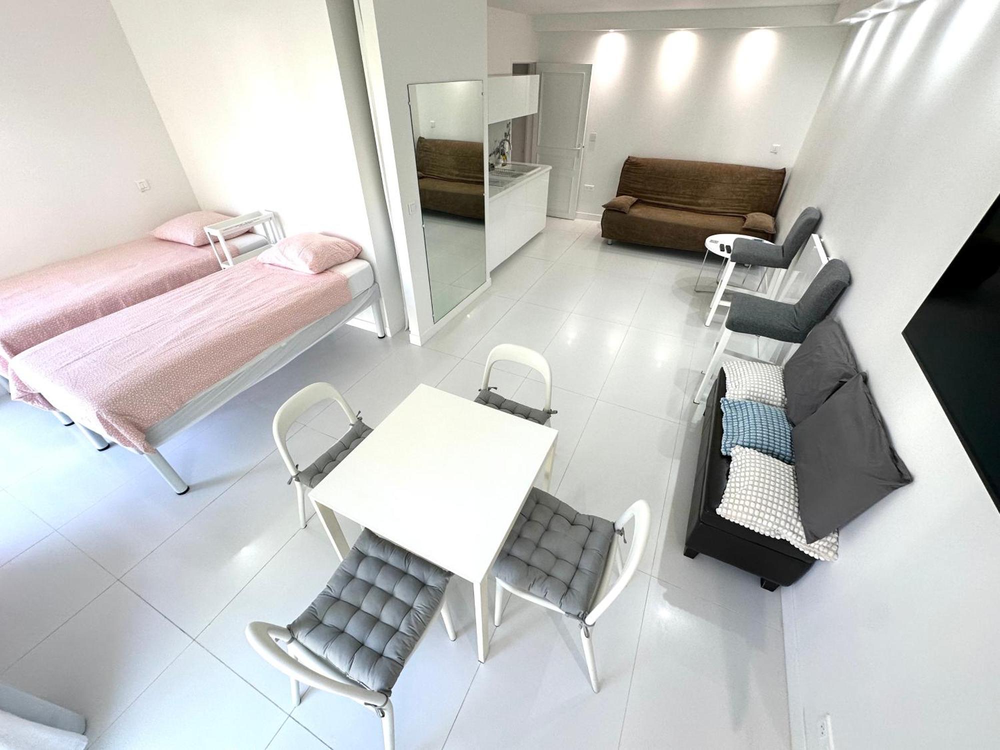 Studio Trip In Paris - Gare De L'Est Apartment Bagian luar foto